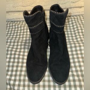 Elegant Black Suede Ankle Booties